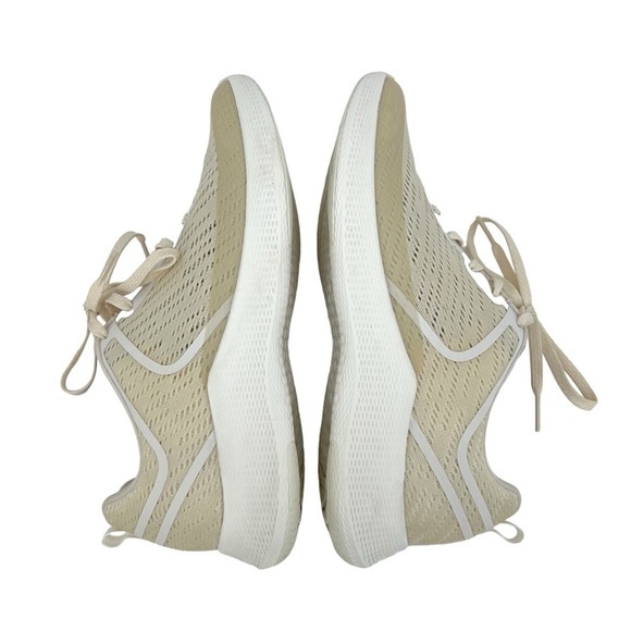 Dansko Sydney Sky Mesh Lace Up Walking Shoe in Ivory Size 38 US 7.5-8 - Picture 2 of 10